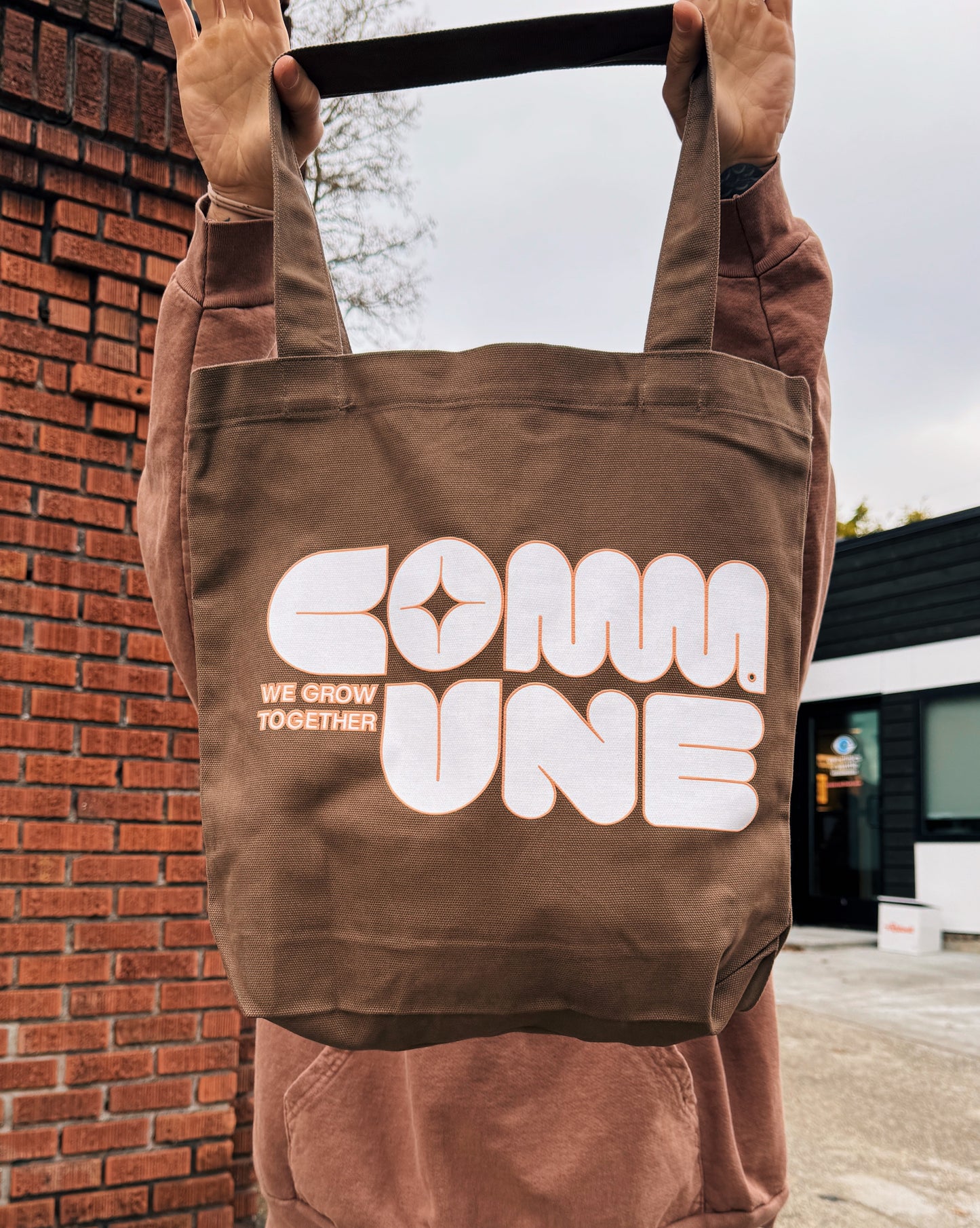 Commune Tote Bag